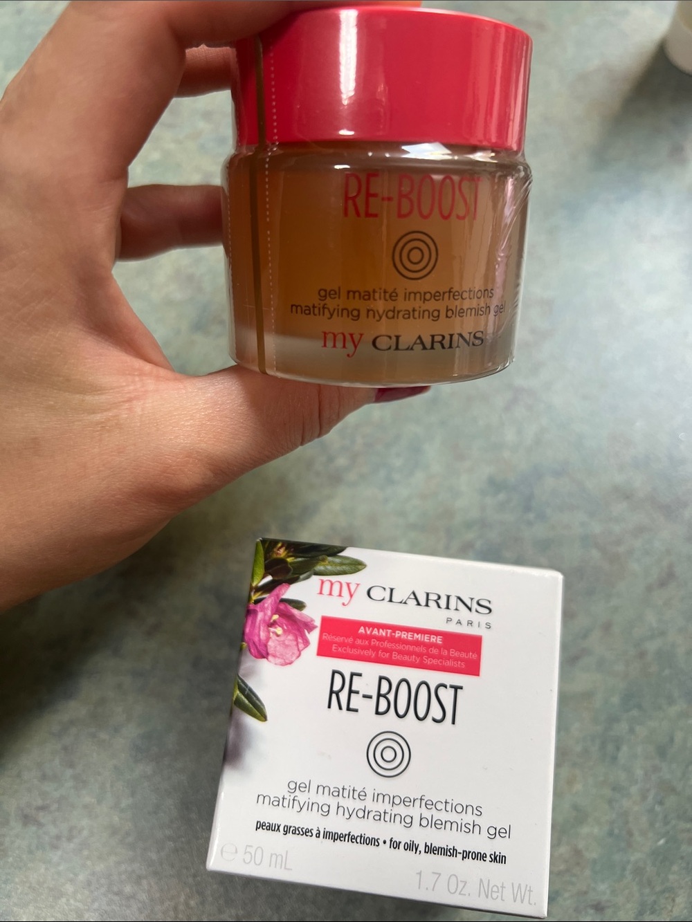 Clarins Re-Boost Mattifying Hydrating Blemish Gel moistorizer
